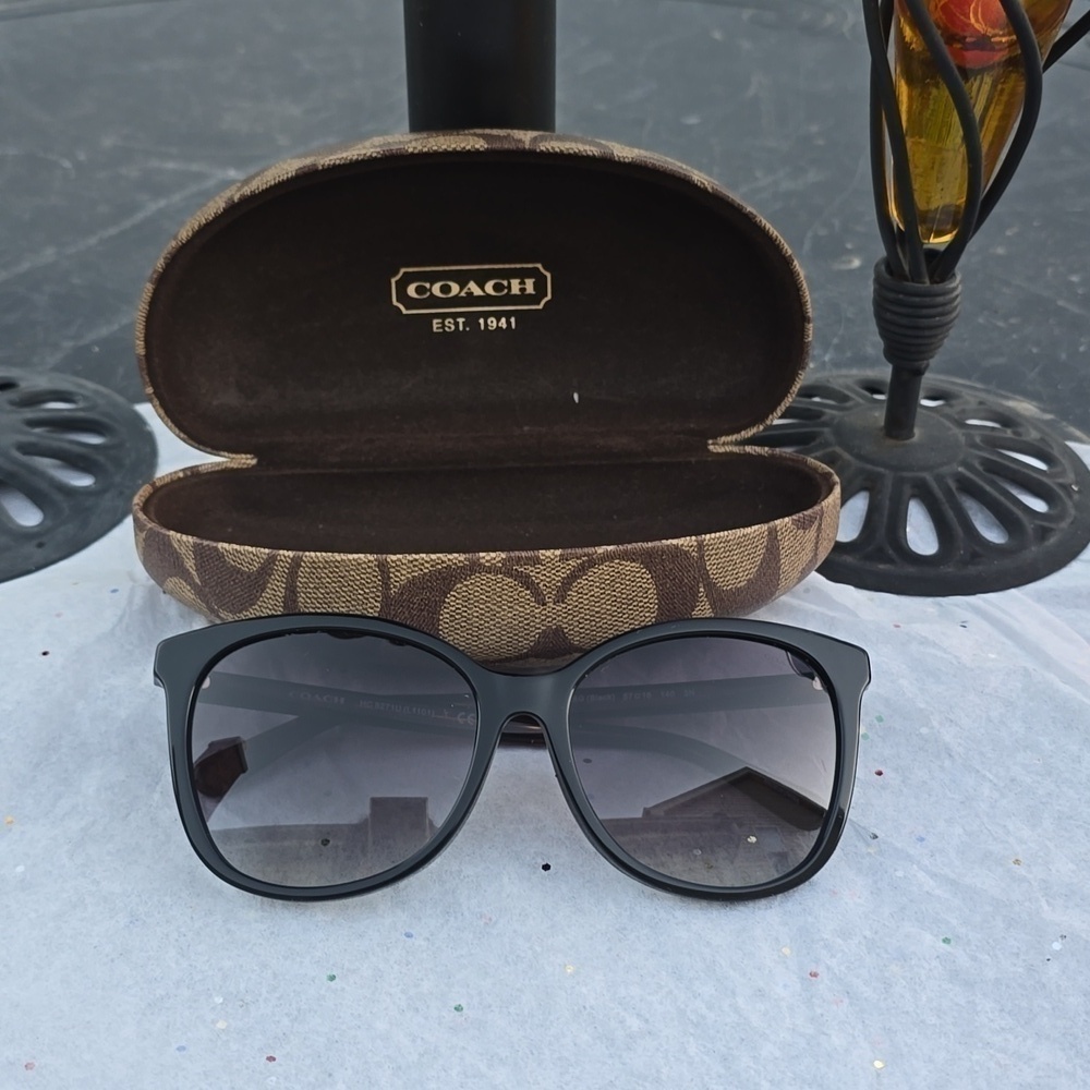 COACH HC8271U 50028G Black Women's 57 mm Sunglasses Black Lens - Picture 3 of 6